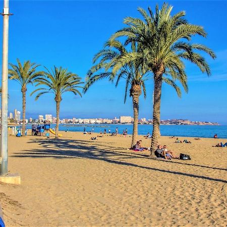 Turina Apartment -Ac Near Beach アリカンテ エクステリア 写真