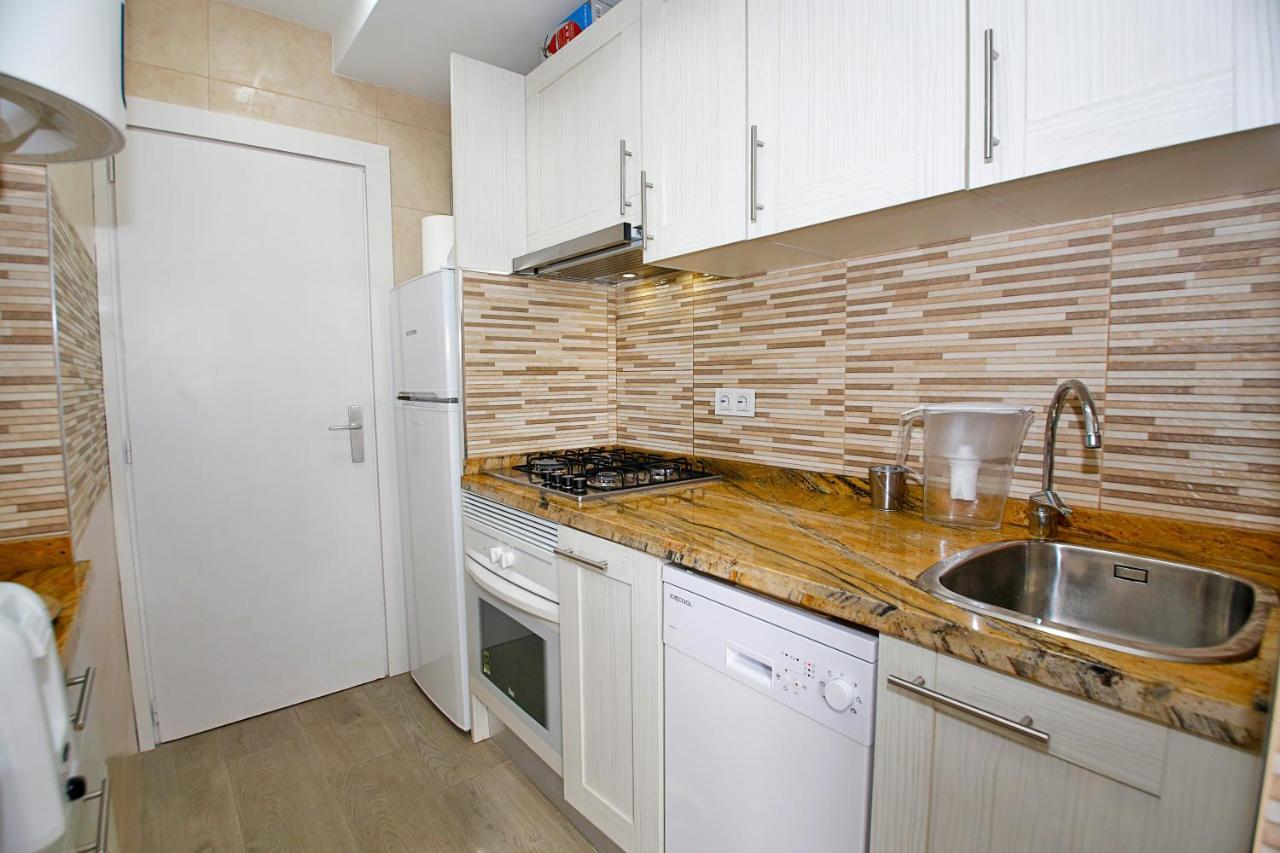 Turina Apartment -Ac Near Beach アリカンテ エクステリア 写真