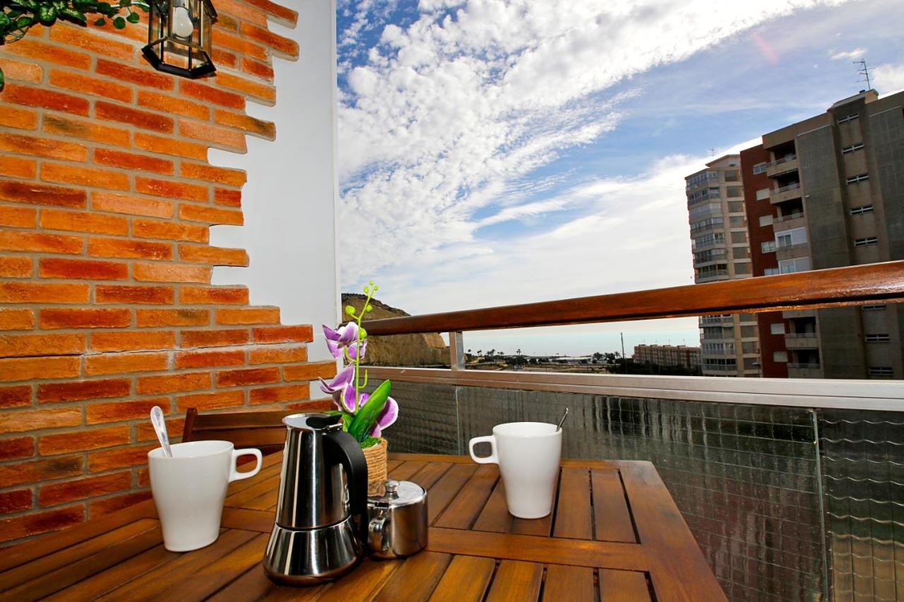Turina Apartment -Ac Near Beach アリカンテ エクステリア 写真